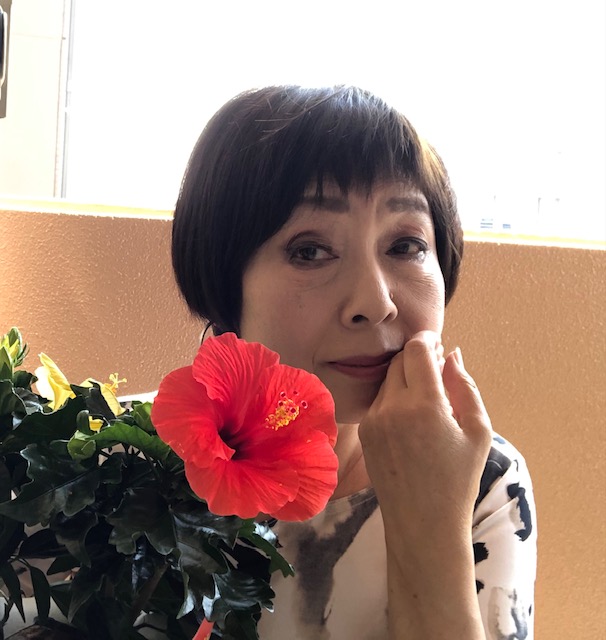 小川真理子